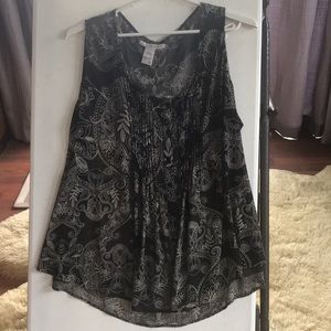 American Rag Plus 3x Tank Top Black and Cream Floral Pintuck at Chest Button Up